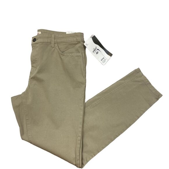 New With Tags Ladies Dickies The‎ Perfect Shape Pants Khaki Size 12/13 - Picture 1 of 8
